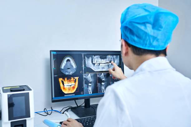 Best Emergency Dentist for Knocked-Out Tooth in Deep River Center, CT